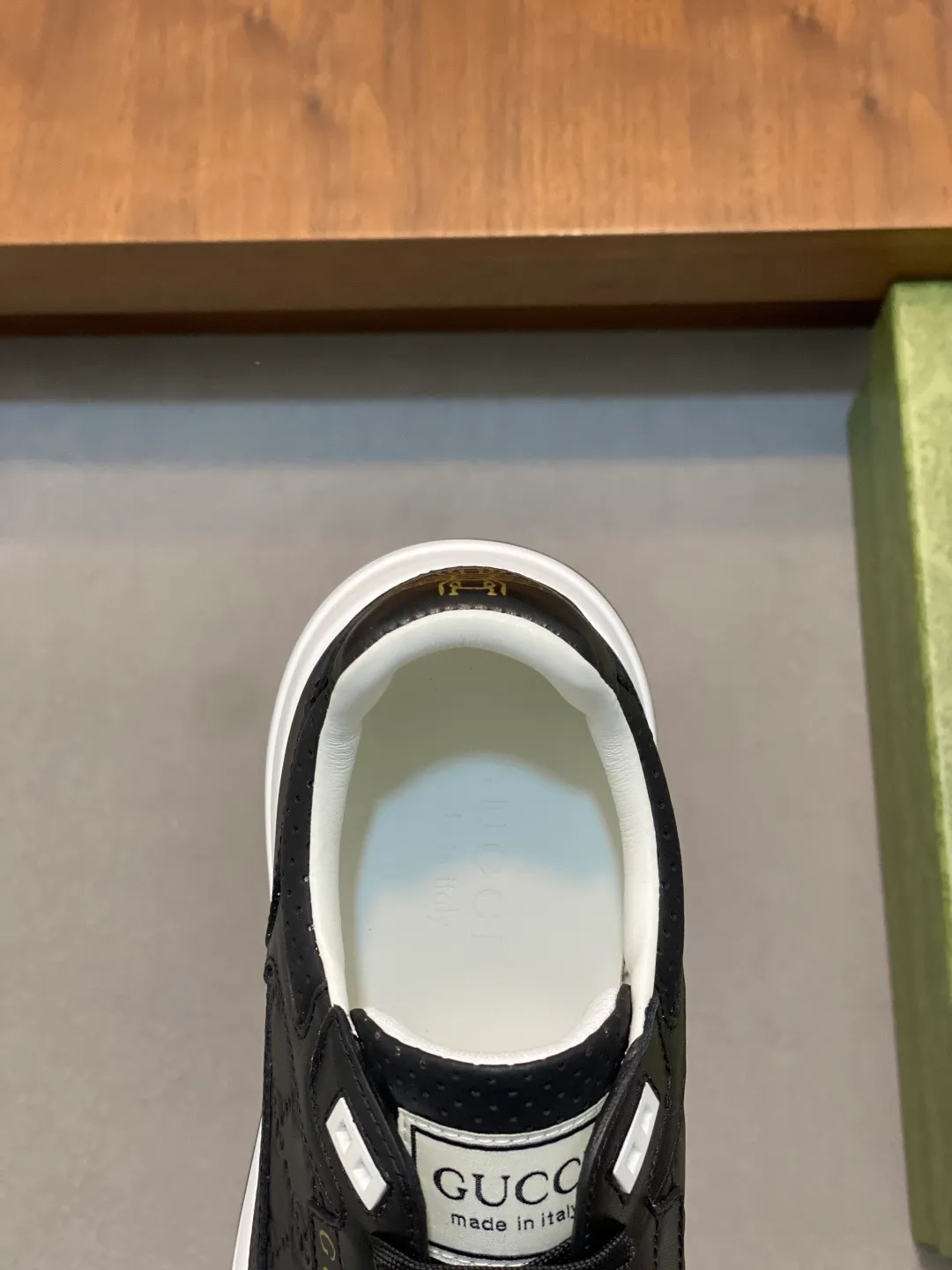 Factory price: 460💰[Gucci] Gucci - High-end quality original order - Upper: Nappa calfskin, pebbled calfskin, computer embroidered brand totem - Inner: water-dyed cowhide - Outsole: ultra-light T men's shoes 💰U·Rubber; two-color molded outsole - Super high quality control·Fine workmanship: highlighted (high-end·luxury·grade) -Size: 38-45